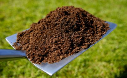 Compost improves soil structure