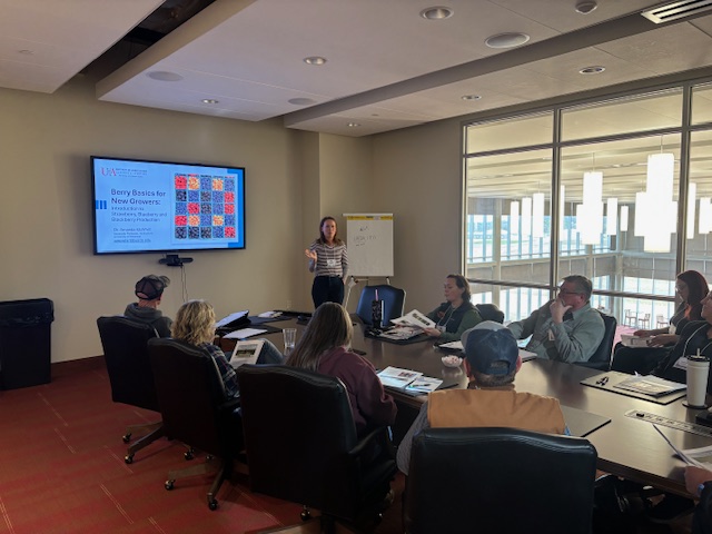 Dr. McWhirt co-leads Berry Basics Workshop for beginners.